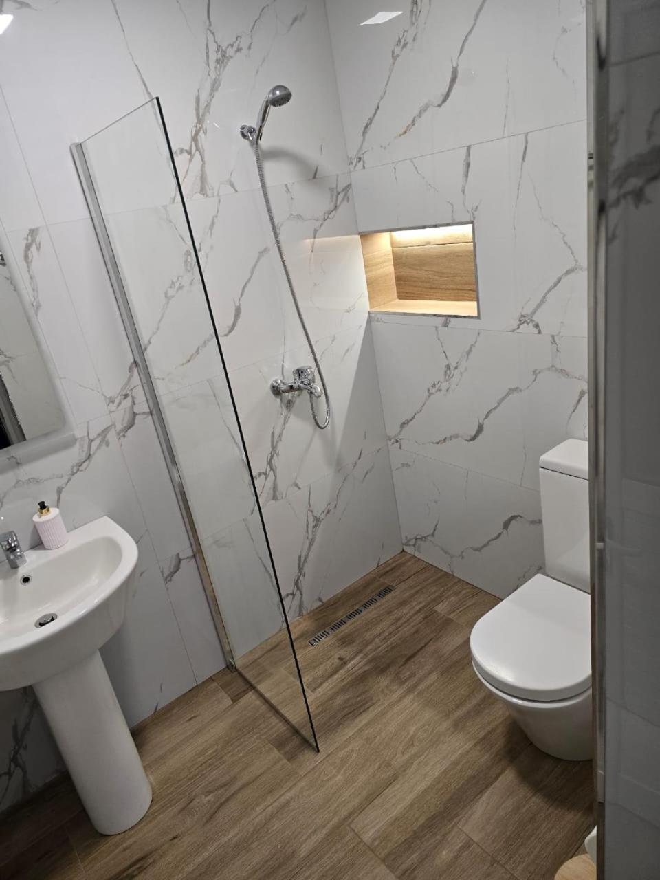 Aila Apartment Sarandë 외부 사진