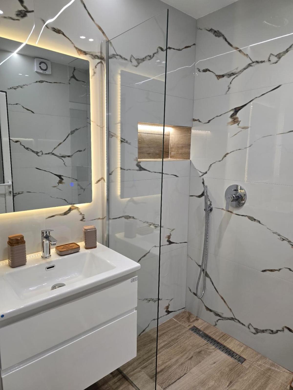 Aila Apartment Sarandë 외부 사진