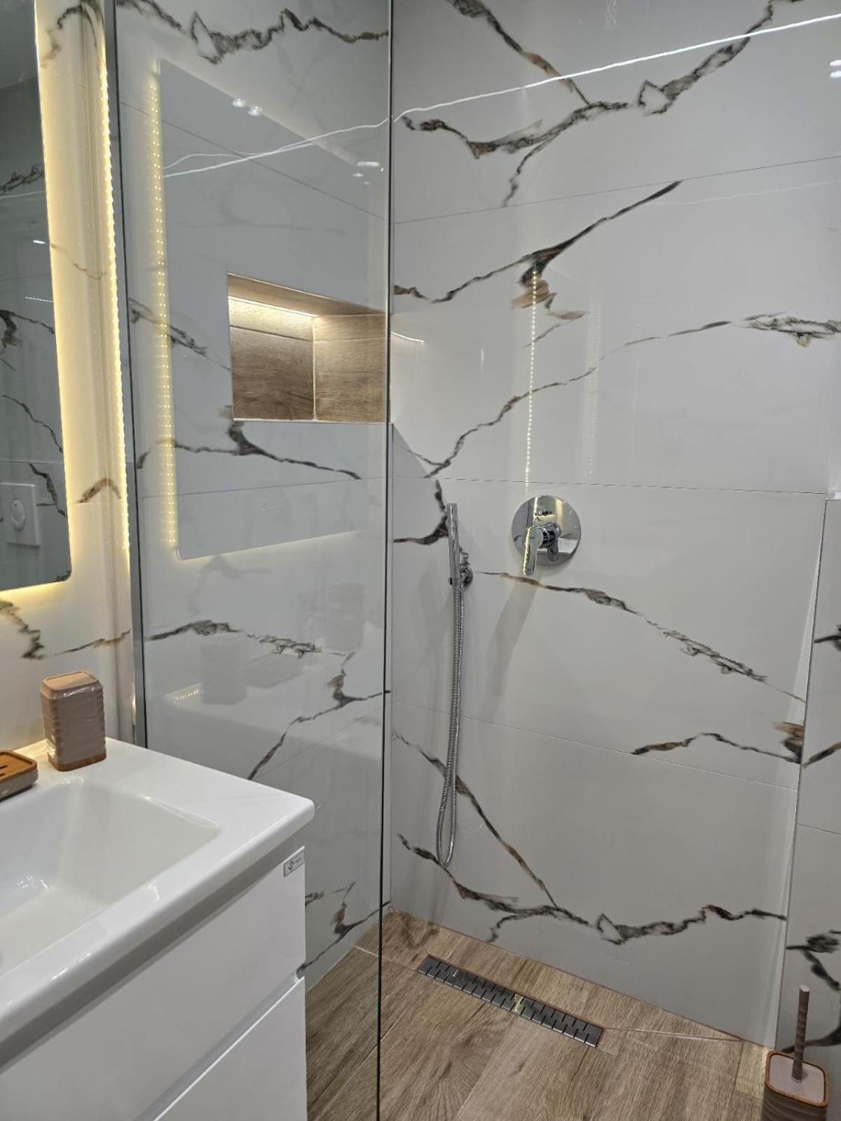 Aila Apartment Sarandë 외부 사진